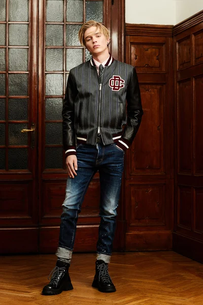 Look 14